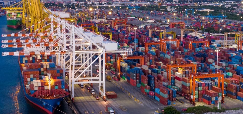 container-ship-loading-at-busy-port-at-night-2026-03-16-02-12-43-utc_20260513103057_lg.jpg